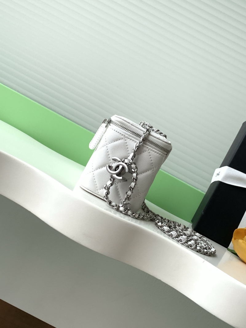 Ch**el cosmetic bags